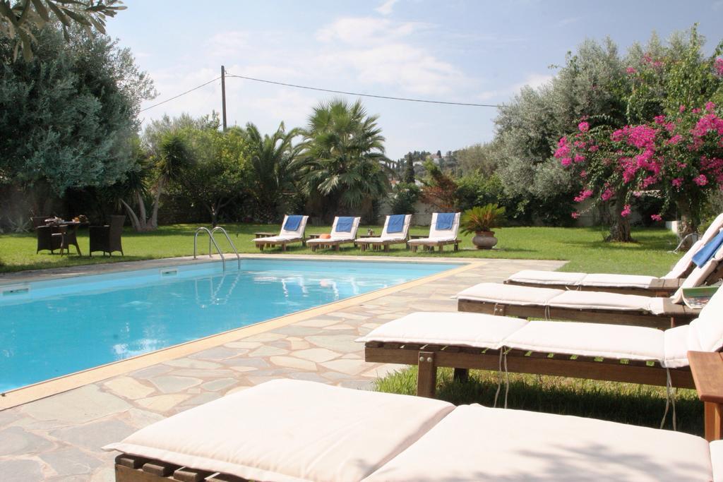 Villa Irini Szpécesz Kültér fotó