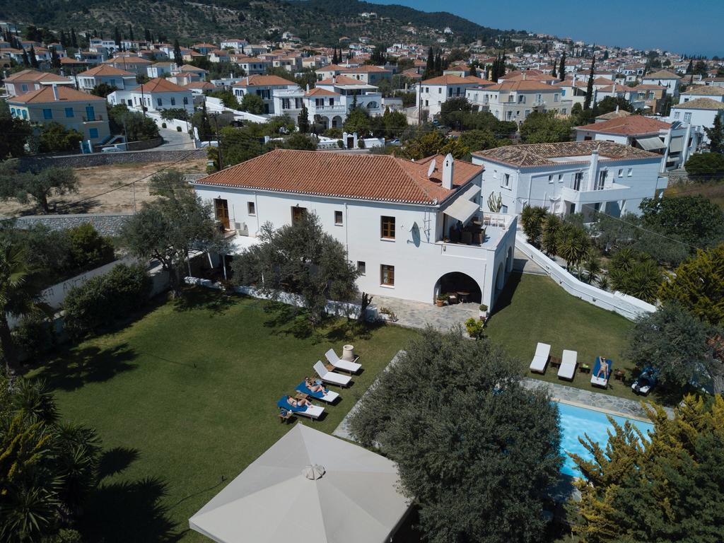 Villa Irini Szpécesz Kültér fotó